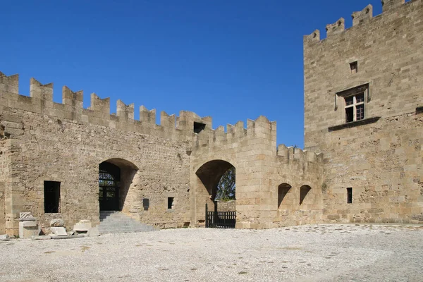 Rodos Şövalyeleri Büyük Ustası Sarayı Duvarları — Stok fotoğraf