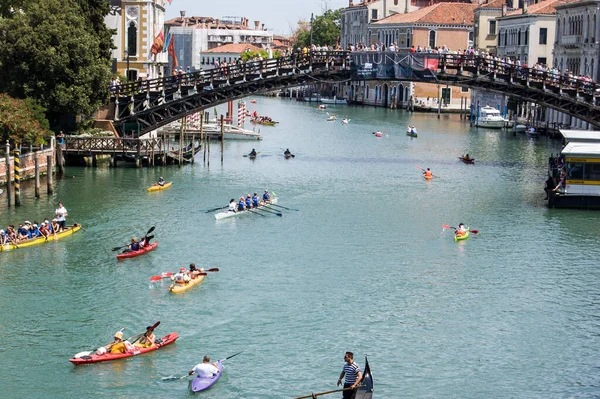 Venedig Italien Juni 2011 Der Canal Grande Füllt Sich Mit — Stockfoto