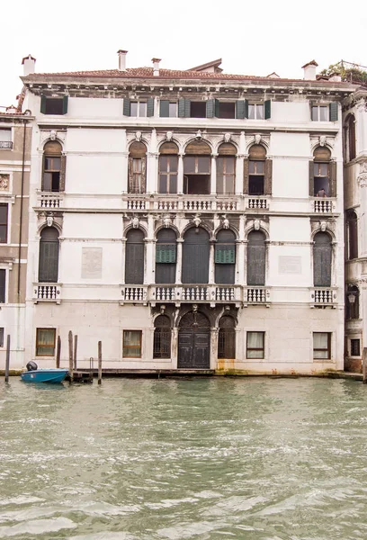 Blick Über Den Canal Grande Von Venedig Auf Den Palazzo — Stockfoto