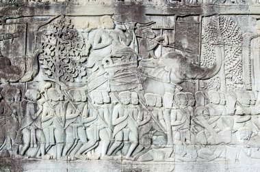 Antik Khmer, savaşa bir Fil 'e binen ordu komutanının kabartması. Bayon Tapınağının dış duvarı, Angkor Thom, Siem Reap, Kamboçya.