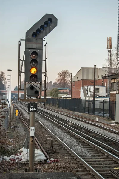 Hampshire Ngiltere Şubat 2012 Hampshire Tren Şöförünün Bir Sonraki Sinyalde — Stok fotoğraf