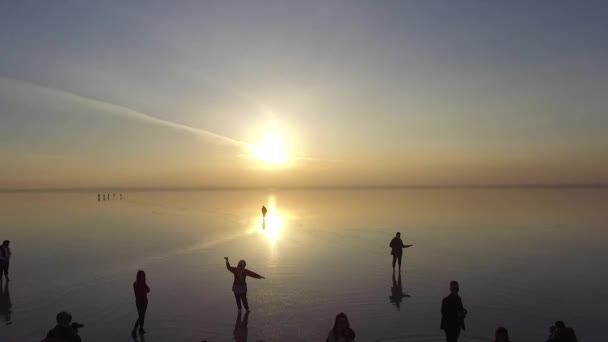 Zachód Słońca Nad Jeziorem Natura — Wideo stockowe