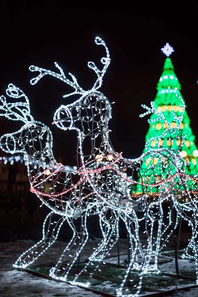 Decoração Iluminação Árvore Natal Gomel Bielorrússia — Fotografia de Stock