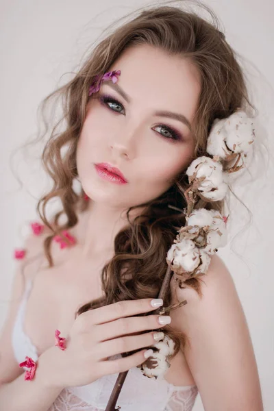 Cosmetics Manicure Close Portrait Attractive Woman Dry Flowers Her Face — Stock Photo, Image