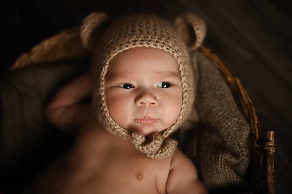 Portrait Baby Boy Knitted Hat Lying Basket — Stock Photo, Image