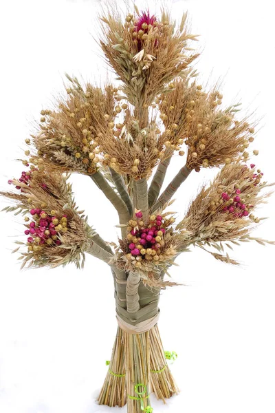 Didukh - Ukrayna Noel bir simgesi. Ukrayna Noel töreninde en eski kültleri biridir