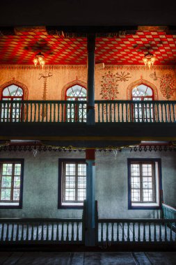 Bosna-Hersek 'in Travnik kentindeki Süslü Cami' nin güzel iç mekanı