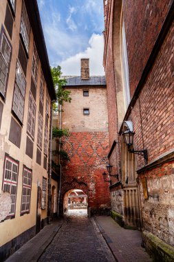 Riga 'nın eski güzel mimarisi Letonya