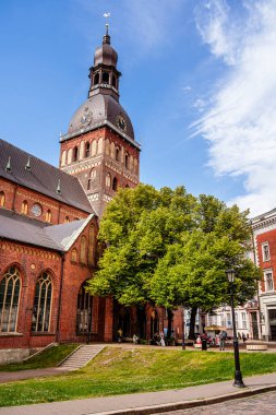 Riga 'nın eski güzel mimarisi Letonya