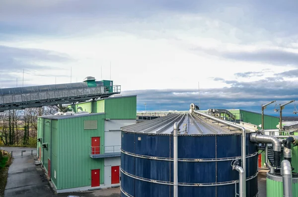 Biogas Plant Wastes Recycling Ecology Concept Green Economics Copy Space — Stock Photo, Image