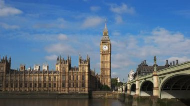 big Ben'e ve thames Nehri'ne london, Amerika Birleşik Devletleri olarak bilinen saat sabah görünümünü