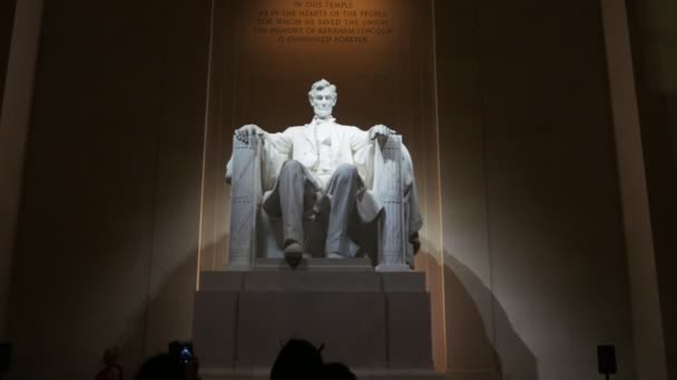 Wandelen Het Interieur Van Het Lincoln Memorial Washington — Stockvideo