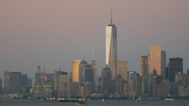 New York Manhatten Alacakaranlıkta Manzarası — Stok video