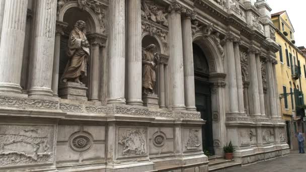 Venedig Italien September 2015 Nära Upp Utsidan Chiesa Santa Maria — Stockvideo