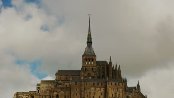 Κοντινό Πλάνο Προβολής Του Mont Michel Στη Νορμανδία Γαλλία — Αρχείο Βίντεο