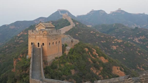 Zoom Toma Una Torre Gran Pared China Jinshanling — Vídeo de stock