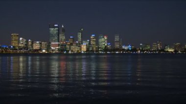 gece zaman atış perth ve Kuğu Nehri, Batı Avustralya Skyline kaydırma