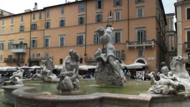 Roma, İtalya - 30 Eylül 2015: Neptün Çeşmesi, piazza navona, Roma, İtalya