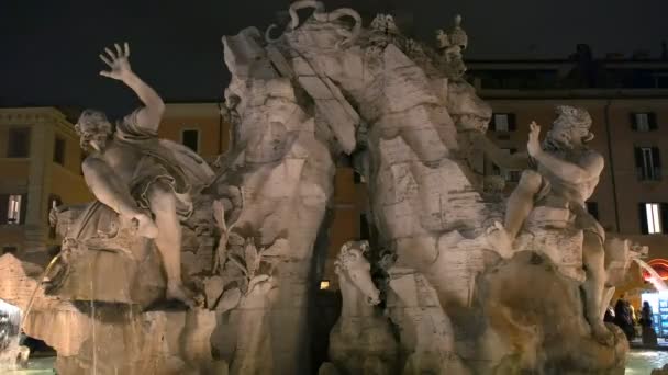 Una Foto Notturna Della Fontana Dei Quattro Fiumi Piazza Navona — Video Stock