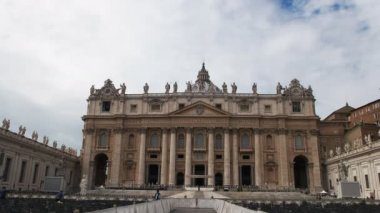bir dış görünümü Aziz Petrus Meydanı, Roma, İtalya