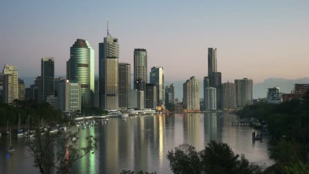 Tidig Morgon Visa Queenslands Huvudstad Brisbane Från Kangaroo Point — Stockvideo
