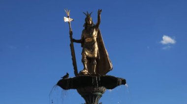 pachacuti cusco, peru Çeşme üstüne heykelinin yakın çekim