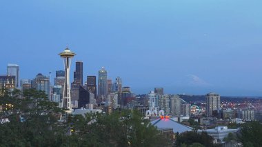 alacakaranlıkta seattle uzay iğnesi