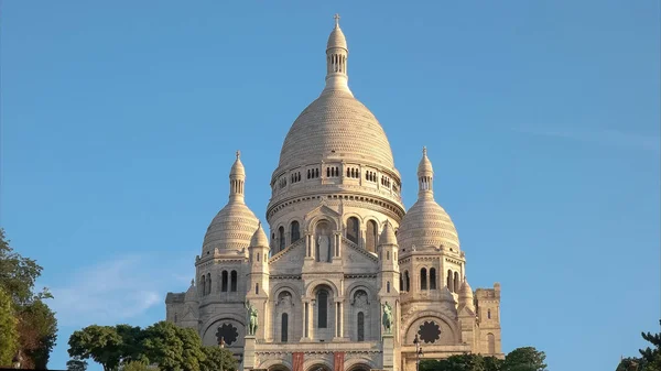 サクレクール大聖堂、パリのクローズアップビュー — ストック写真