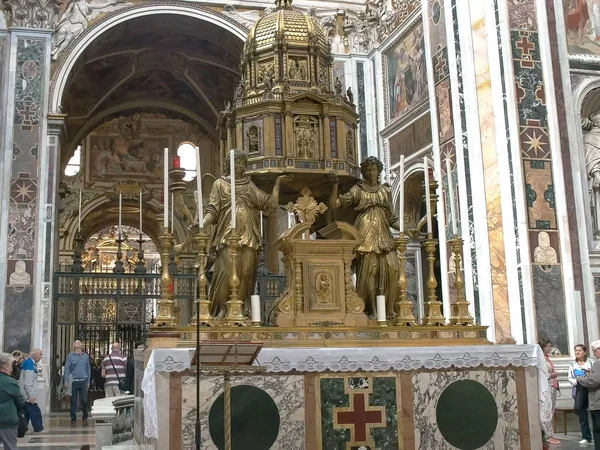 ROMA, ITALIA - 30 SETTEMBRE 2015: veduta interna della basilica di Santa Maria Maggiore, Roma — Foto Stock