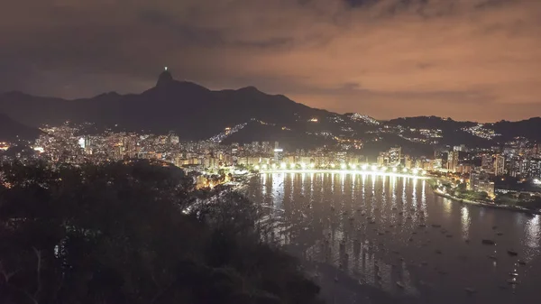 Noc czas strzał Botafogo i centrum Rio — Zdjęcie stockowe