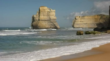 büyük okyanus yolunda on iki havari de Gibsons adımlar plaj dan görüntülenen kaya oluşumu