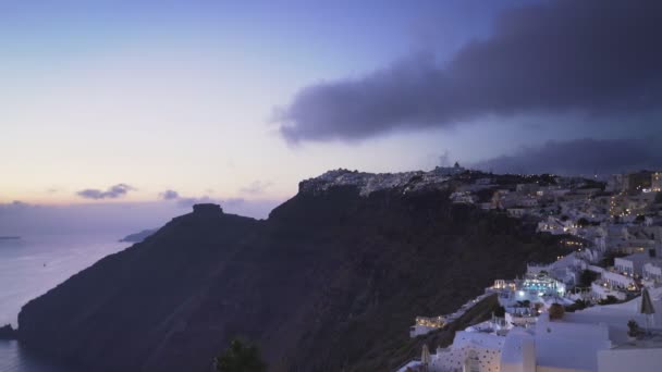 Nattvy över byn Imerovigli på Santorini — Stockvideo
