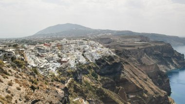 santorini üzerinde fira geniş açı çekim