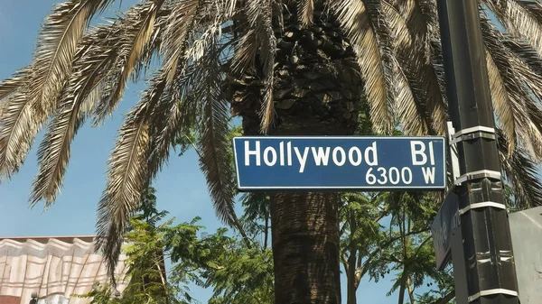 Close up of a hollywood blvd sign in Los Angeles — Stock fotografie