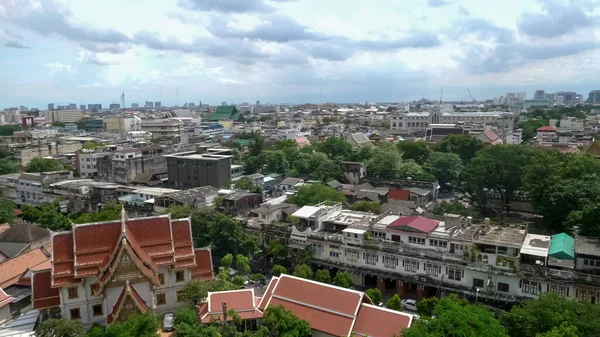 Bangkok looking east from phu khao thong — Stock Photo, Image