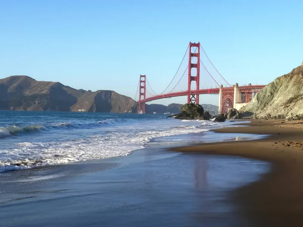 golden gate bridge and marshalls beach in san francisco