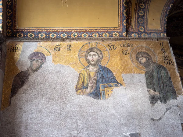 ISTANBUL, TURKEY - MAJ, 23, 2019: malowidło Chrystusa, Jan Chrzciciel i Dziewica Maryja w meczecie hagia sophia w Stambule — Zdjęcie stockowe