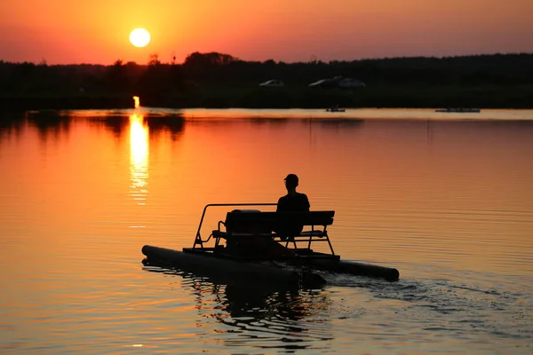 Kanoista Plovoucí Velké Jezero — Stock fotografie