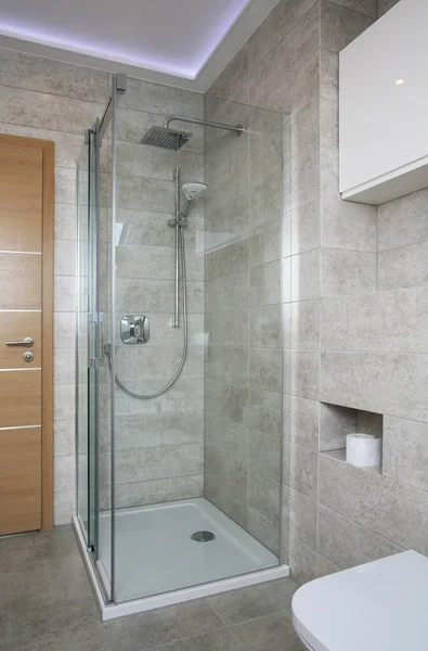 Kabina Prysznicowa Szkła Prysznicem Strumieniem Deszczowym — Zdjęcie stockowe