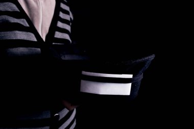 para kavramı için yalvarıyorum. siyah arka plan üzerine dilenci