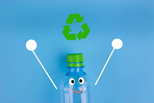 Bouteille Plastique Personnage Avec Affiche Concept Recyclage — Photo