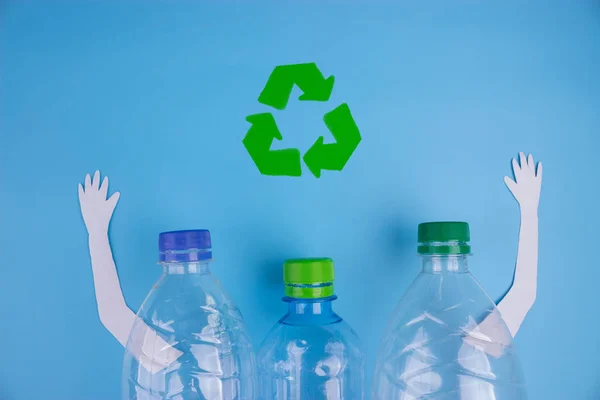 Charakter Plastikflasche Mit Poster Recycling Konzept — Stockfoto