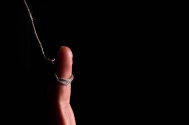 İntihar kavramı görüntü. parmak karakter asmak bir öz