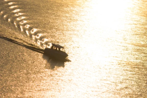 Pequeño Barco Río Luz Del Atardecer — Foto de Stock