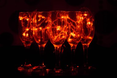 Şampanya ile gözlük