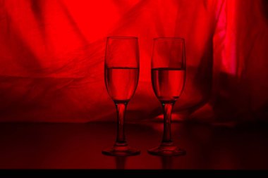 Düğün ya da Sevgililer şampanya ile kutluyoruz