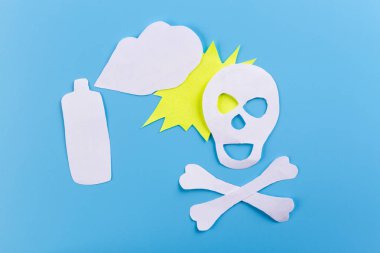 böcekler için zehirli aerosol