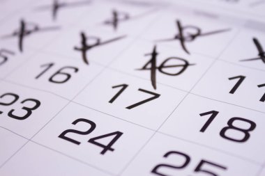 çapraz çıkış tarihleri ile takvim