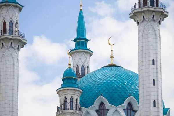 Velká krásná mešita — Stock fotografie