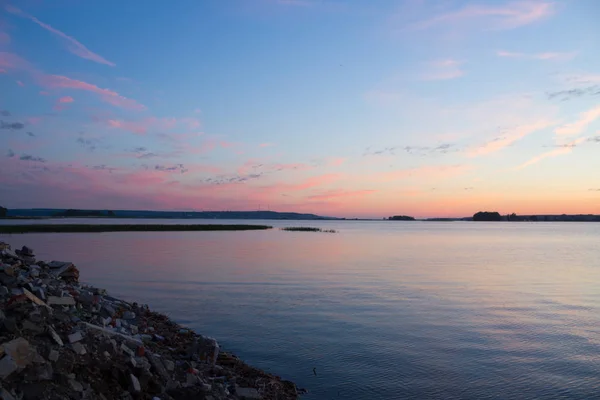 Sunset over water — Stock Photo, Image